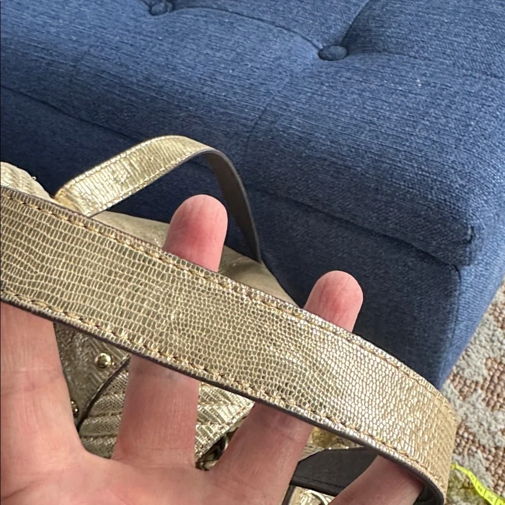Gold genuine leather Backpack - Picture 4 of 14